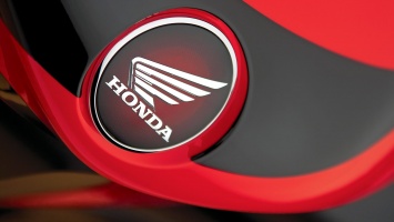 Honda запустит серийное производство мотоциклов CRF 250 Rally