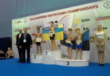 Спортсмены Днепропетровщины завоевали 5 золотых медалей на Чемпионате Европы по сумо