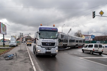 В Киеве протестировали новый львовский трамвай