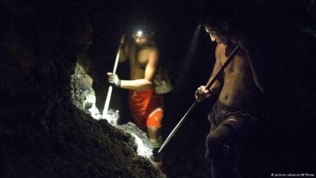 В Мьянме в результате оползня на шахте погибли более 90 человек