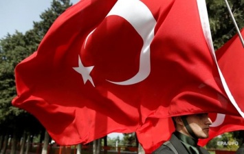 В РФ прекращают продажи путевок в Турцию