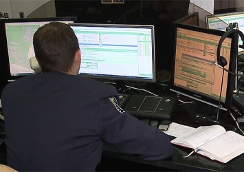 В Киеве начал работать обновленный call-центр полиции по линии "102"