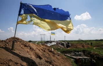 Террористы продолжают обстреливать позиции украинских военных на всех направлениях