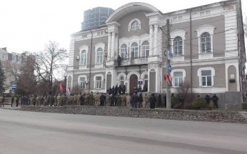 В Кировограде "Правый сектор" пригрозил активными действиями, если суд оставит за решеткой активистов