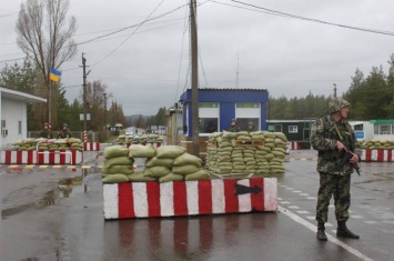 Жители Луганщины высказались по поводу внутренних блокпостов