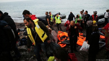 Правозащитники обвинили Турцию в депортации беженцев в Сирию и Ирак