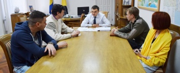 Мериков создал координационный совет для общественного контроля дорожных работ