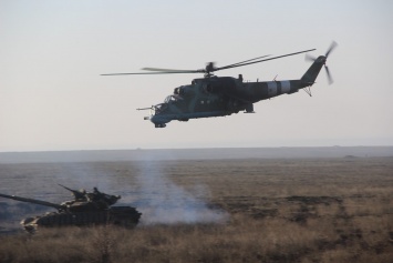 Новосозданная танковая бригада сдавала экзамен на полигоне "Широкий лан" в Николаевской области