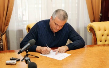 В самопровозглашенных "властях" Крыма началась серия громких отставок