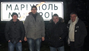 Народный депутат Пидберезняк отправился в Мариуполь, чтобы поздравить николаевских бойцов с новогодними праздниками