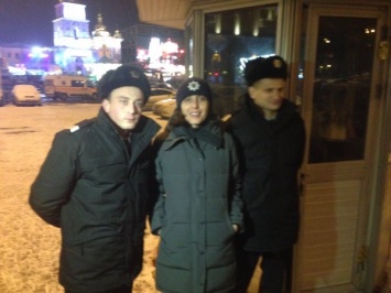 Глава Нацполиции в новогоднюю ночь вместе с полицейскими патрулировала улицы Киева