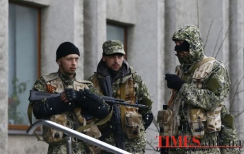 Боевики на востоке Украины терроризируют без выходных и праздников