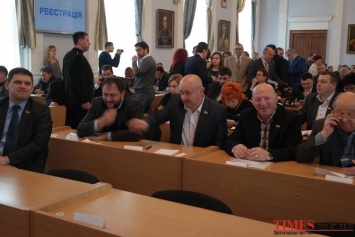 Депутаты Николаевского облсовета от Оппозиционного Блока хотят помочь своим городским коллегам решать проблемы горожан