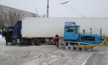 В четырех областях Украины возобновлено движение транспорта на дорогах, - ГосЧС