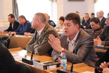 Депутаты Николаевского горсовета поссорились из-за снега, Солтис предложил объявить выговор Гайдаржи
