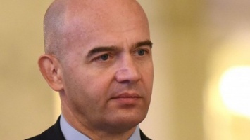 И.Кононенко заявил, что уходит с поста первого заместителя председателя фракции БПП на время расследования