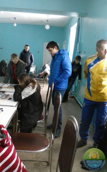 В Саксаганском районе школьники соревновались в шашках (фото)