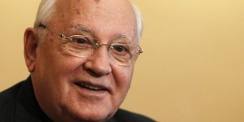 Михаил Горбачев: "Мне стыдно за Путина и Медведева. Они вместе предают народ"