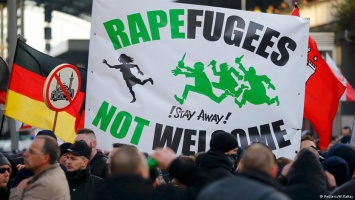 Spiegel Online: В ФРГ резко выросло число сторонников антиисламского движения