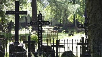 «Николаевская ритуальная служба» получит 3,7 млн.грн. на за уборку городских кладбищ в 2016 году
