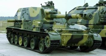 В районах Донецка, Горловки и Тореза у боевиков зафиксированы танки, "Град" и САУ "Акация", - разведка