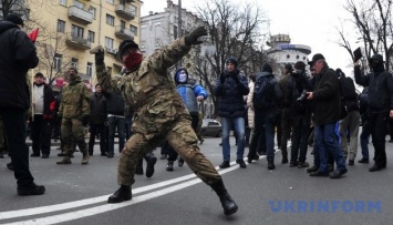 В ОУН открестились от вчерашнего погрома в Киеве