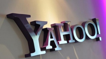 Yahoo распродает свой основной бизнес