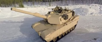 Видео дня: американцы дрифтуют на танке