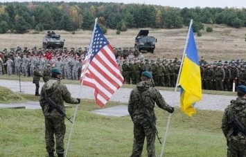 США не будет поставлять Украине вооружение при посредничестве других стран