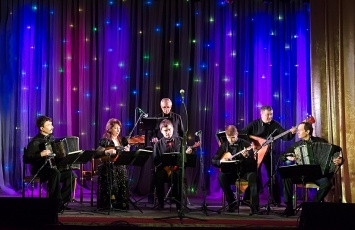Николаевская областная филармония преподнесла женщинам музыкальный подарок
