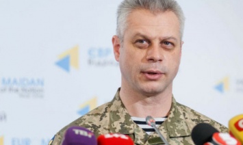 В зоне АТО за сутки погибли двое украинских военных, еще один ранен, - Лысенко