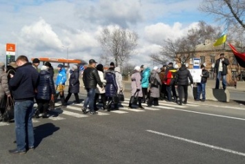 На Полтавщине люди перекрыли трассу Киев-Харьков