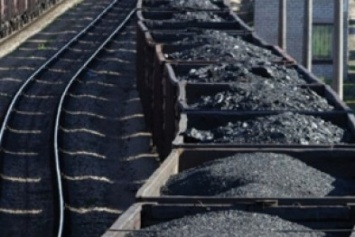 Из Донбасса вывезено в 10 раз больше угля, чем имортировано из ЮАР, и в 13 раз больше, - чем из России