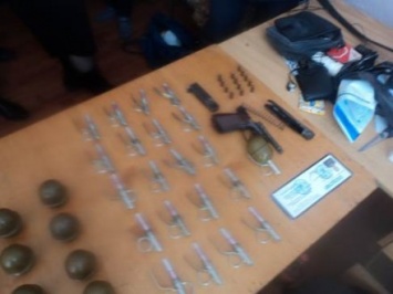 Торговца оружием из зоны АТО задержали в Одесской области
