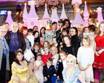 Киркоров организовал День рождения дочери певицы МакSим