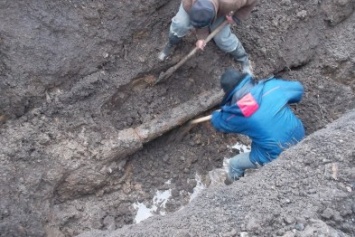 Аварийная служба водоканала устранила "утечку" в Белозерском