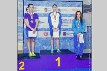 Криворожанка София Зубенко стала чемпионкой Украины по плаванию (ФОТО)