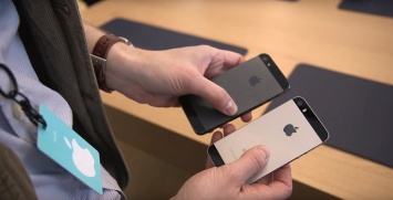 Американцы перепутали iPhone 5 с iPhone SE