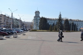 Стало известно, когда установят фонтан на площади Калнышевского в Днепродзержинске