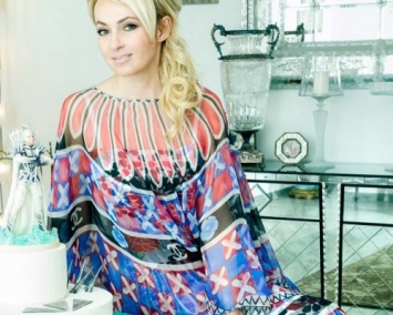 Поклонники Яны Рудковской удивились размерам и роскоши ее гардеробной