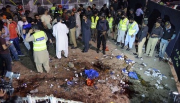 Теракт в Пакистане: арестовали 15 подозреваемых