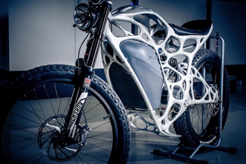 Первый в мире мотоцикл, распечатанный на 3D-принтере, показали в Германии