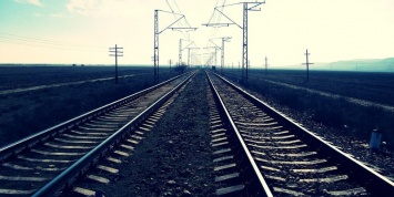 Доведенные до отчаяния железнодорожники "ДНР" грозят Захарченко остановить поезда