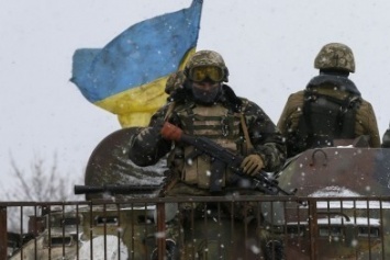 БТР с украинскими бойцами подорвался на мине под Старогнатовкой
