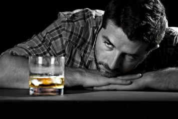 Ученые рассказали об эффективном методе борьбы с алкоголизмом