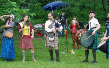 Горцы спустились в балку: как прошел шотландский фестиваль в Днепре
