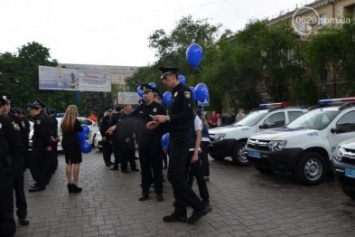 В Мариуполь приехал самый высокий полицейский Украины (ВИДЕО)