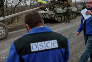 В зоне АТО сепаратисты обстреляли позиции ВСУ во время визита миссии ОБСЕ
