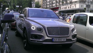 Первый внедорожник Bentley Bentayga за $200 тыс замечен в Киеве