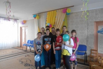 Православная молодежь Доброполья подарила детям приюта праздник доброты